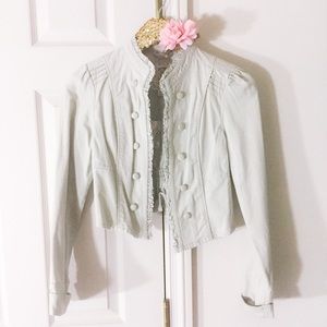 ⭐️CROPPED RUFFLE TRIM JACKET⭐️